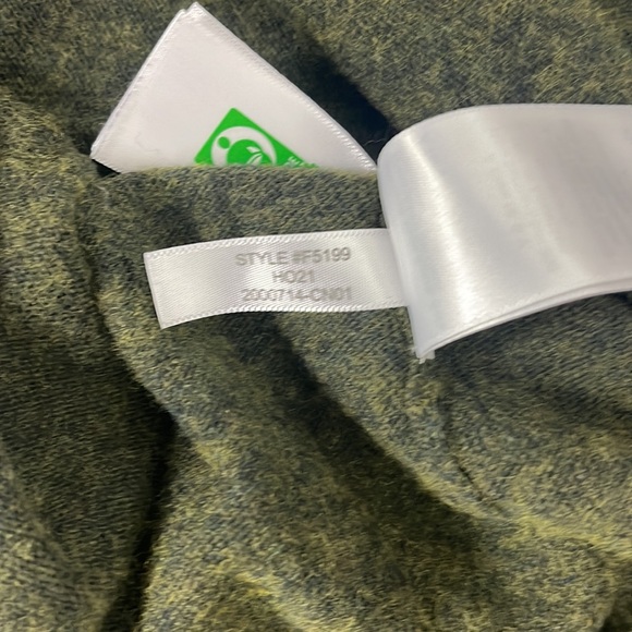 J crew Teddie green long sleeve shirt size large - Picture 5 of 5